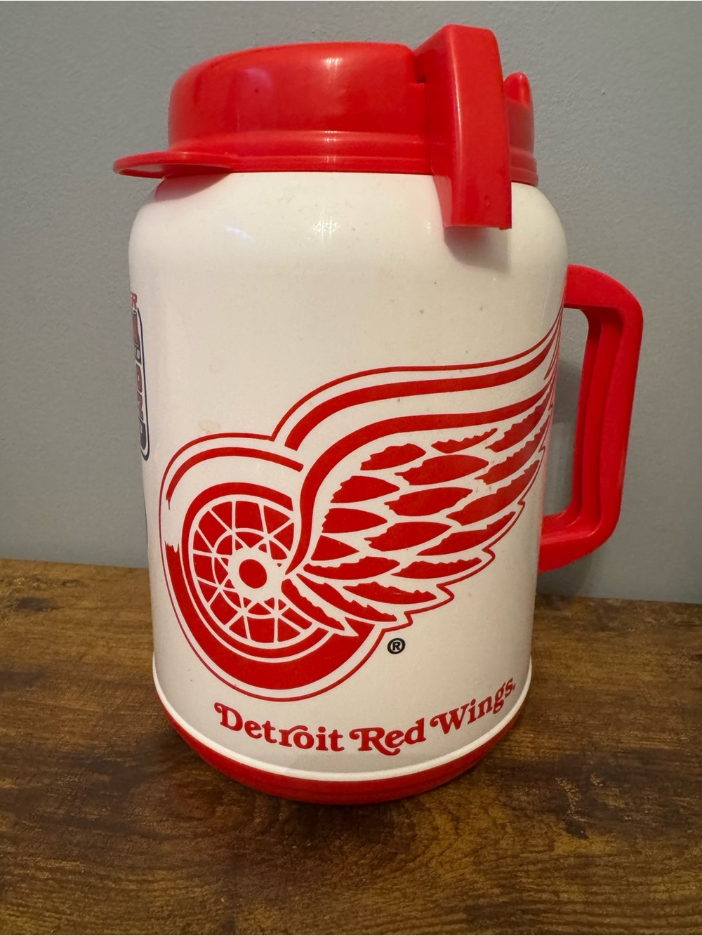 Vintage‎ Detroit Red Wings 64 Oz Super Foam Insulated Mug Whirley NHL USA